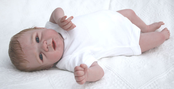 Reborn baby doll - Klik her for store fotos